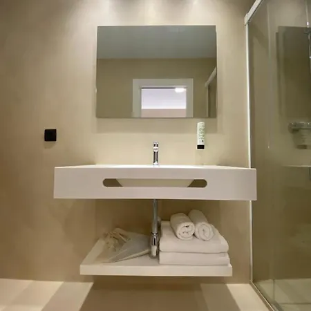 Ξενοδοχείο με διαμερίσματα Solifemar Castelldefels